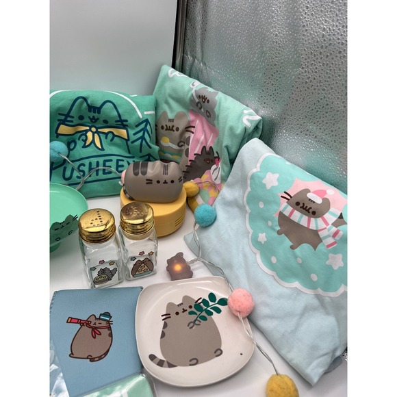 Pusheen Exclusive Box Lot Bundle New Limited Edition Collectibles 3 Shirts S - Picture 3 of 16